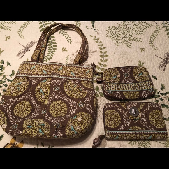 Vera Bradley Handbags - Vera Bradley Sitting In A Tree
